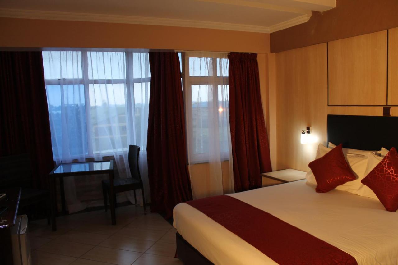 Airport Landing Hotel Nairobi Luaran gambar