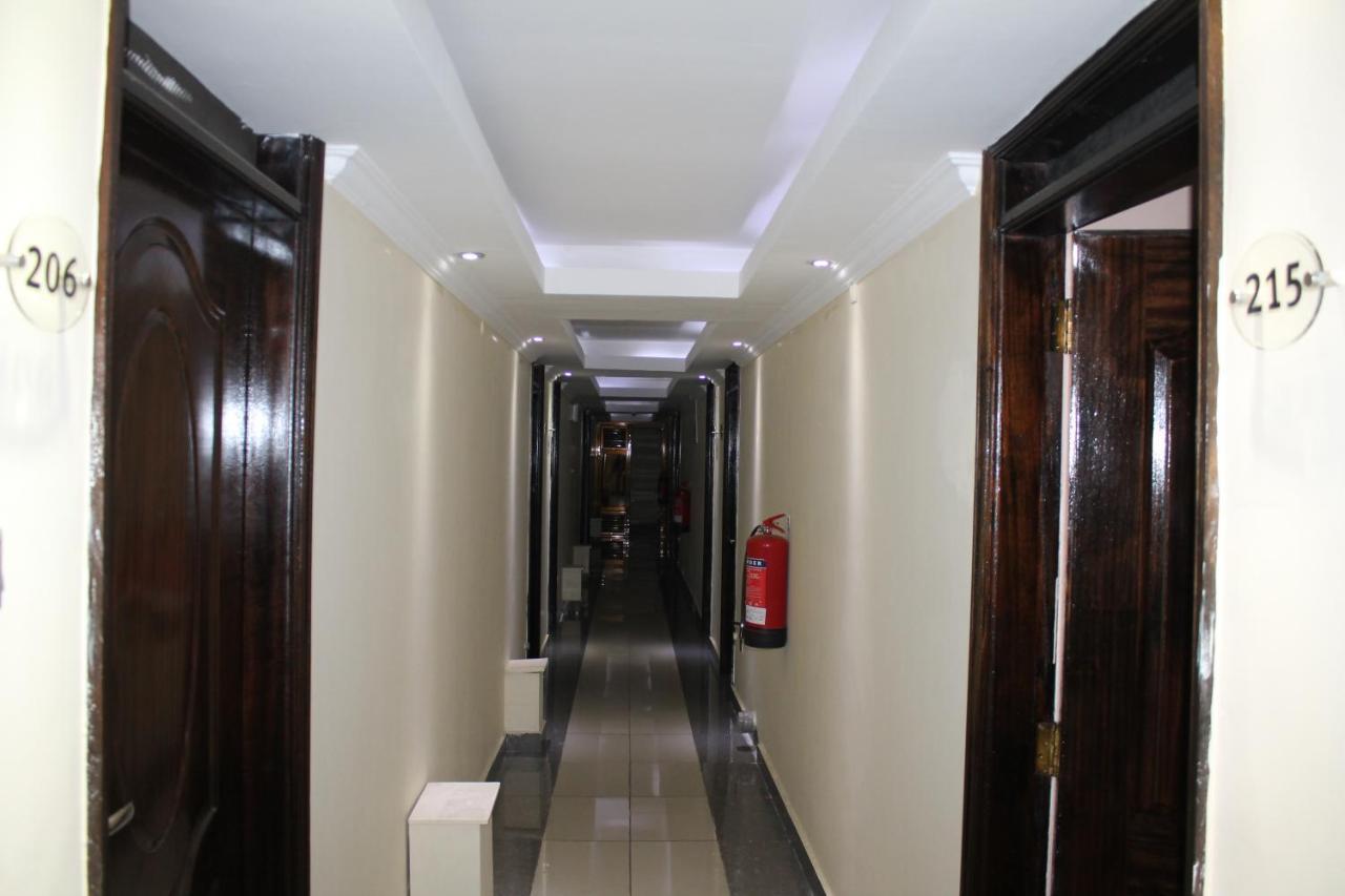 Airport Landing Hotel Nairobi Luaran gambar