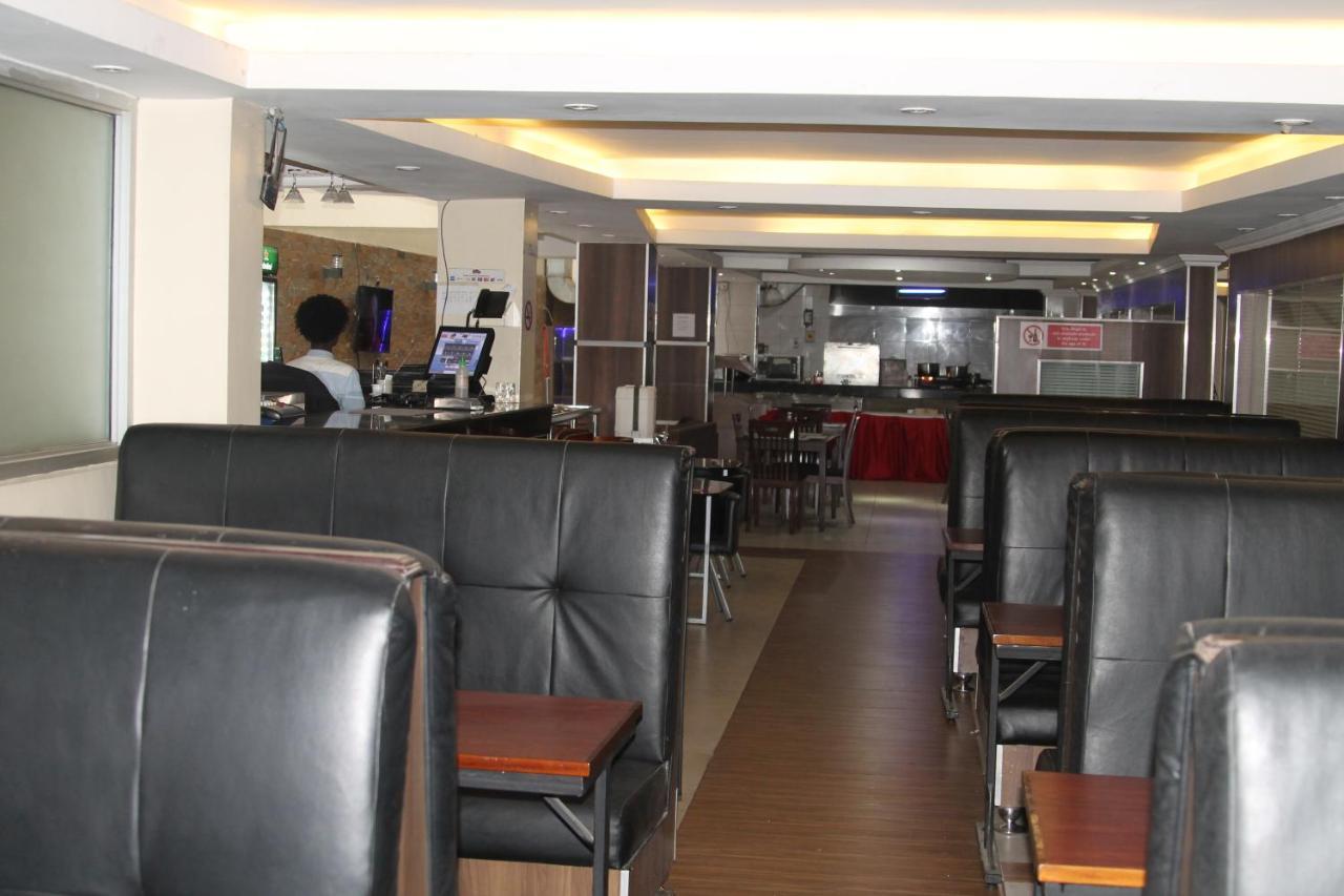 Airport Landing Hotel Nairobi Luaran gambar