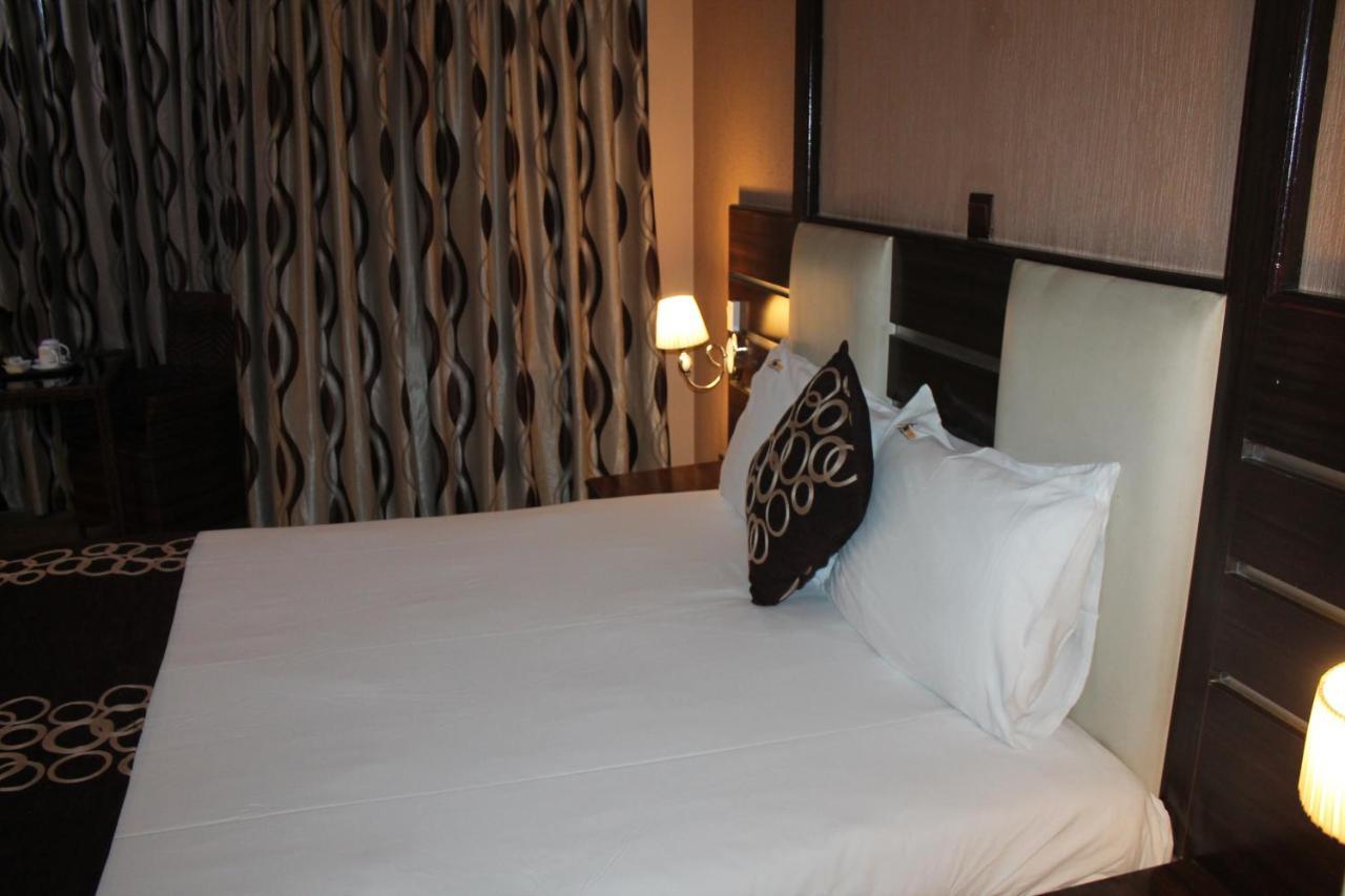 Airport Landing Hotel Nairobi Luaran gambar